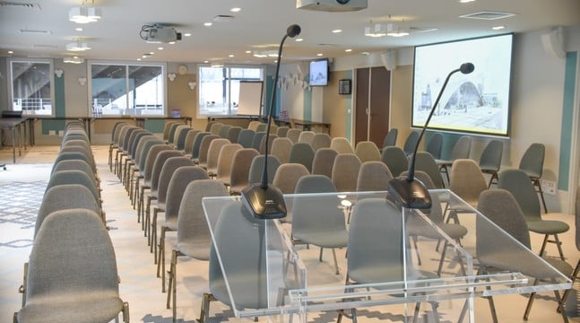 Châteauform' City Le Cnit | Room Réunion La Défense 1